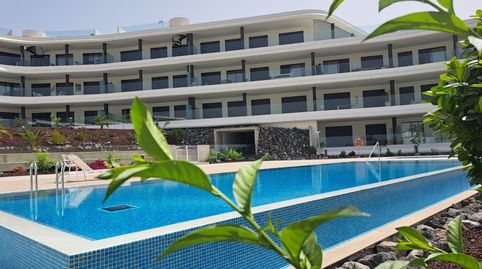 Foto 2 de Ático en venta en Playa Fañabé Alto, Adeje