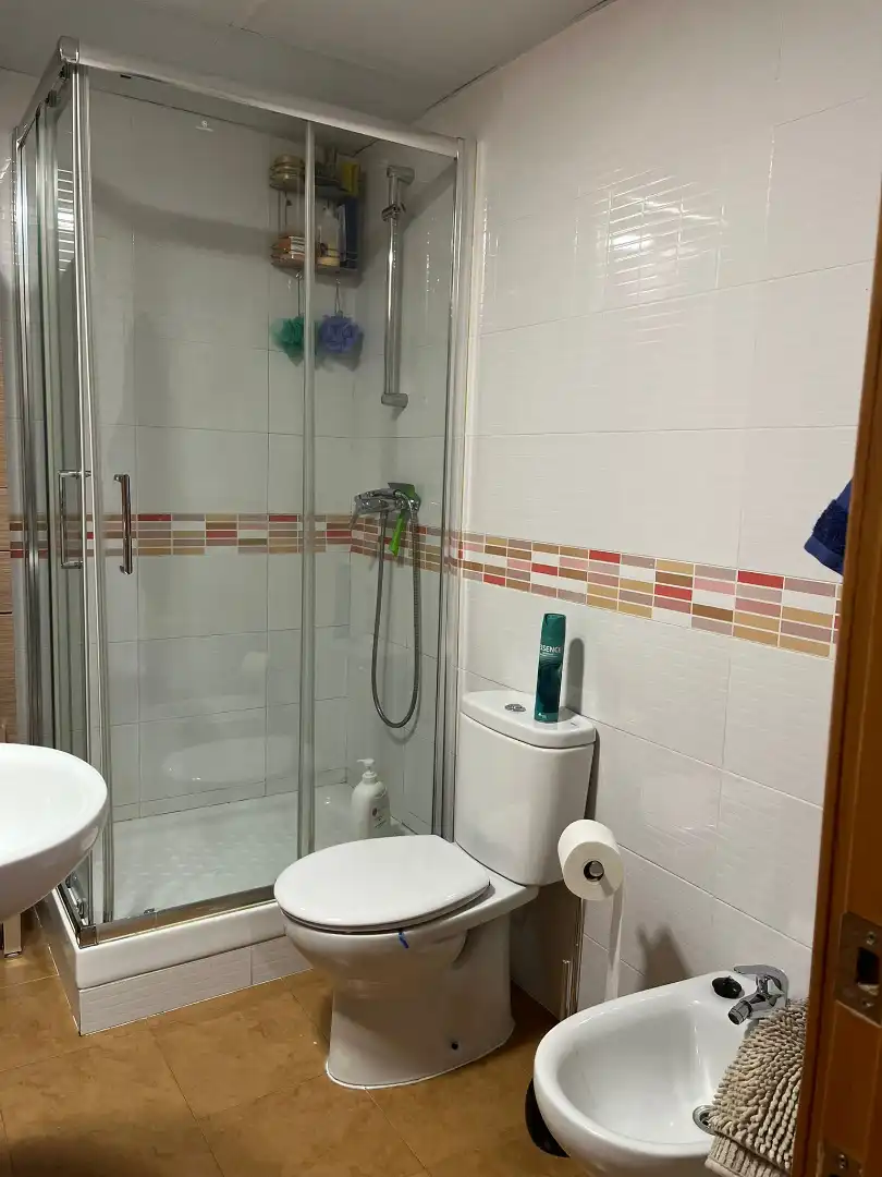 Bathroom of Flat for rent in Córdoba  with Air Conditioner, Heating and Terrace