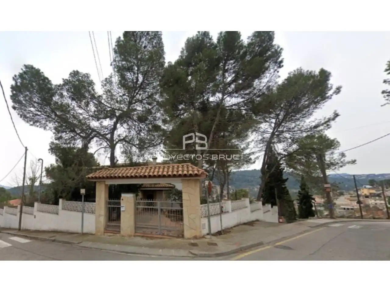 Detached house for sale in Corbera de Llobregat