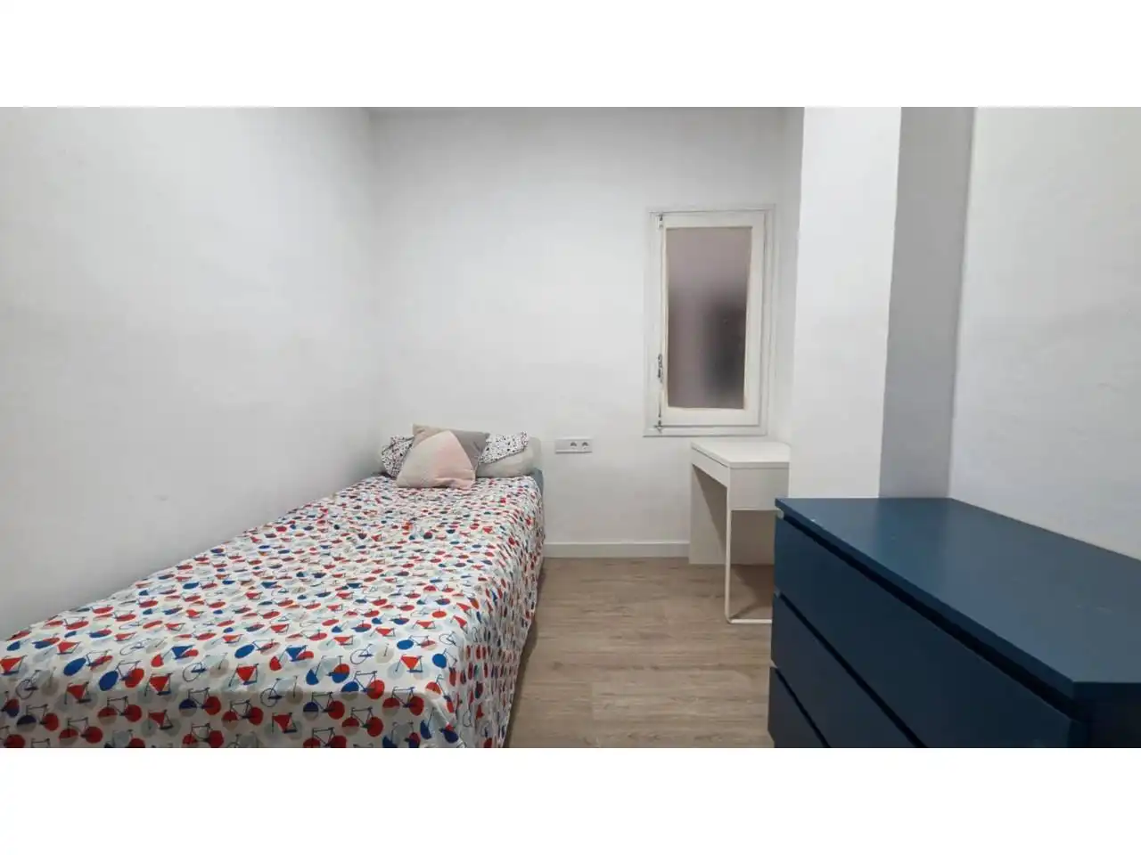 Flat for rent in Calle Felip II, La Sagrera