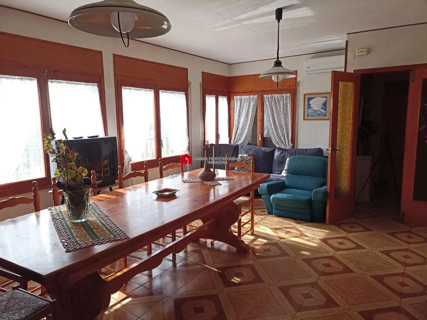 Menjador de Finca rústica en venda en L'Aldea amb Aire condicionat, Calefacció i Jardí privat
