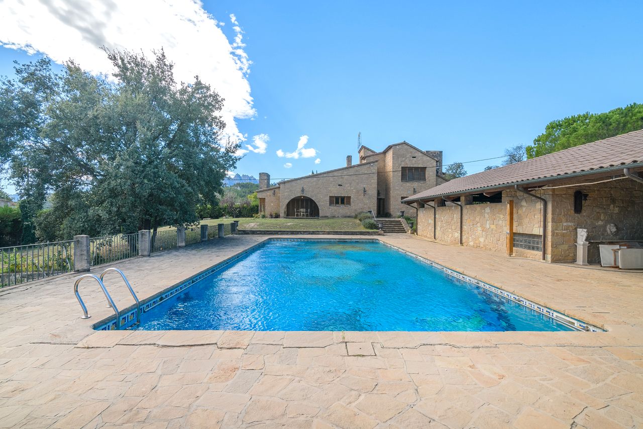 Piscina de Casa o chalet en venta en Sant Vicenç de Castellet con Calefacción, Jardín privado y Terraza