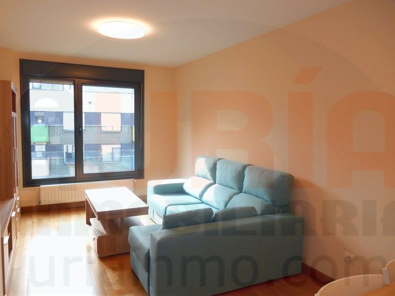 Living room of Flat to rent in Oviedo   with Heating, Storage room and Furnished