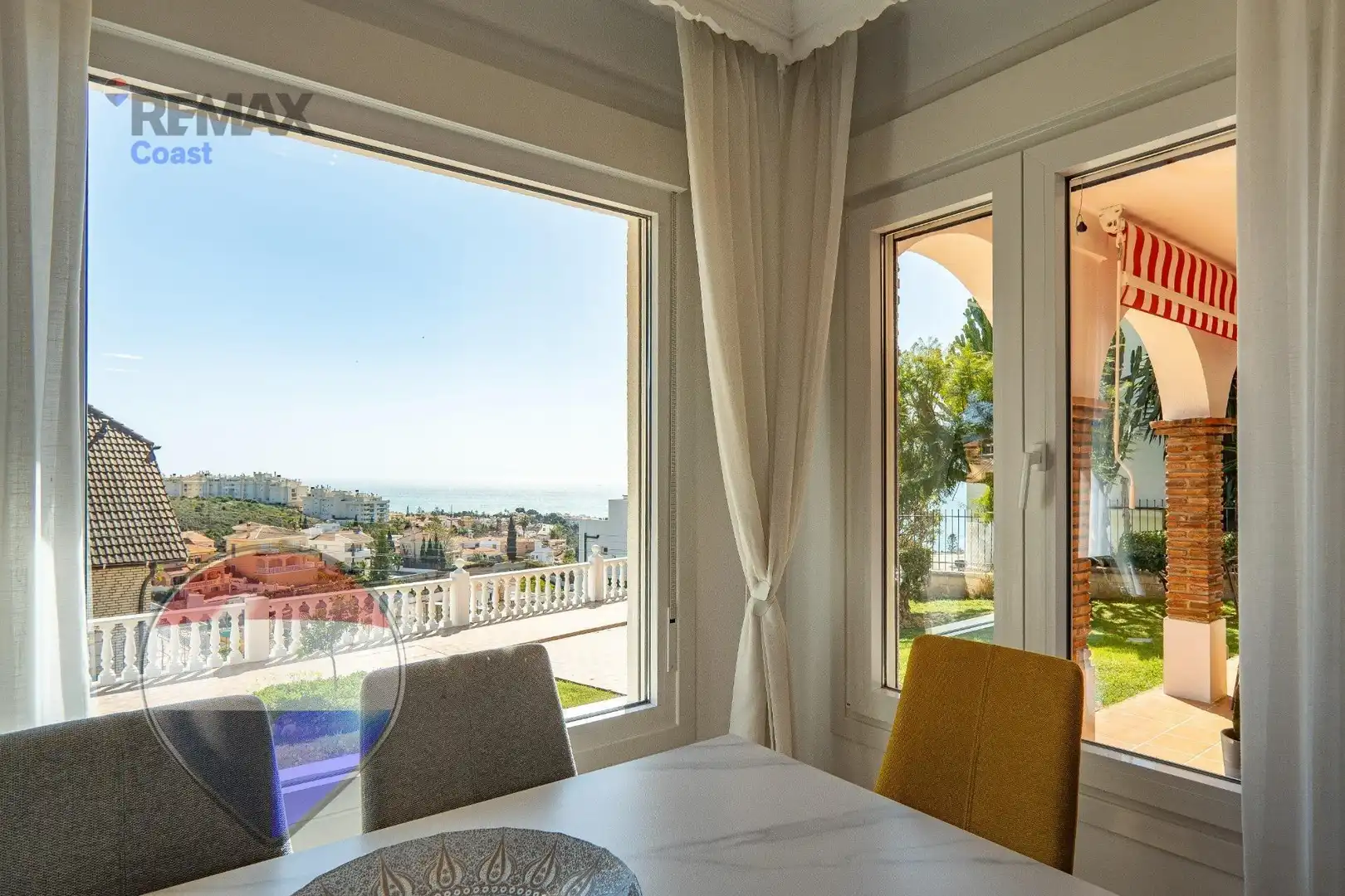 Comedor de Casa o chalet en venta en Rincón de la Victoria con Aire acondicionado, Calefacción y Jardín privado