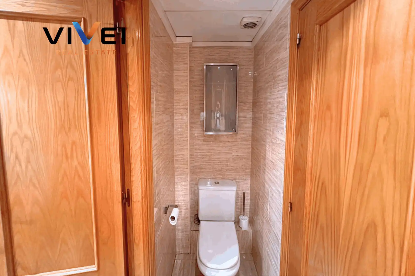 Baño de Piso de alquiler en Madrid con Calefacción y Balcón
