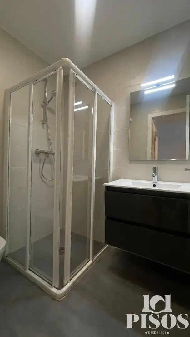 Detached homes for rent in Villa, Centre - Estació