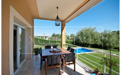 Terrace of House or chalet for sale in Ciudalcampo  with Private garden and Swimming Pool