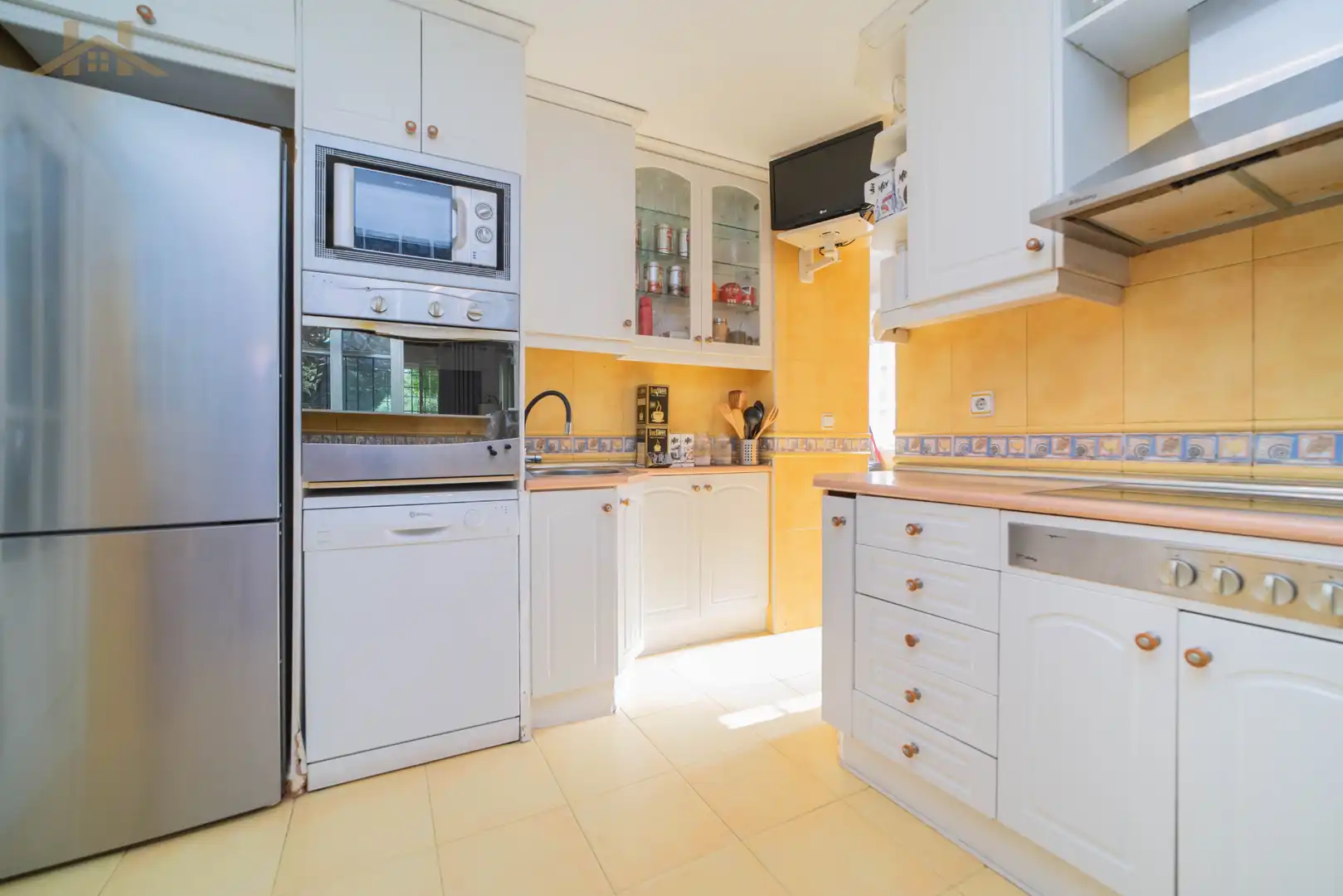 Cocina de Piso en venta en Fuenlabrada con Calefacción, Trastero y Amueblado