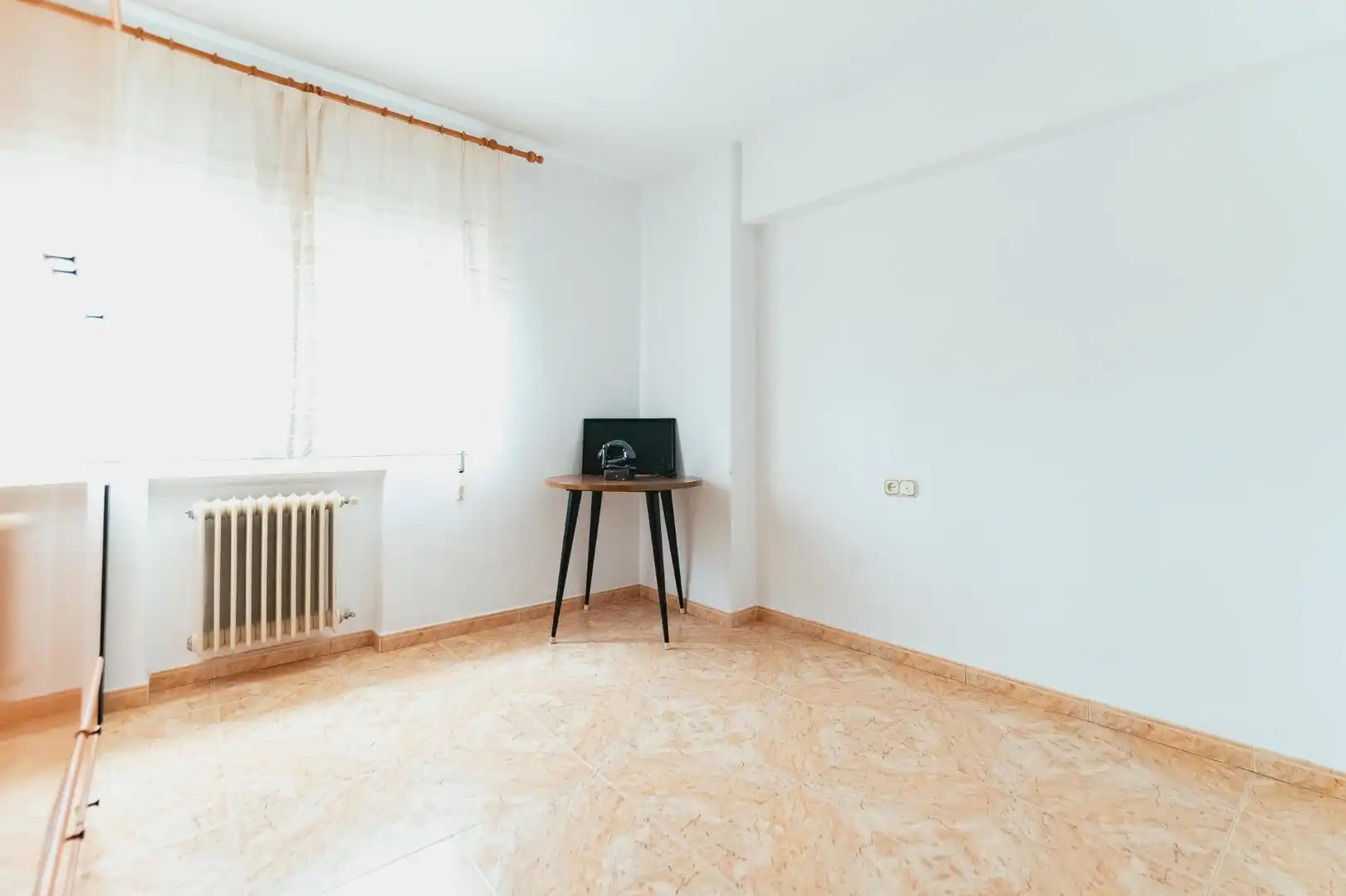 Habitación de Piso en venta en Zújar con Aire acondicionado, Calefacción y Terraza