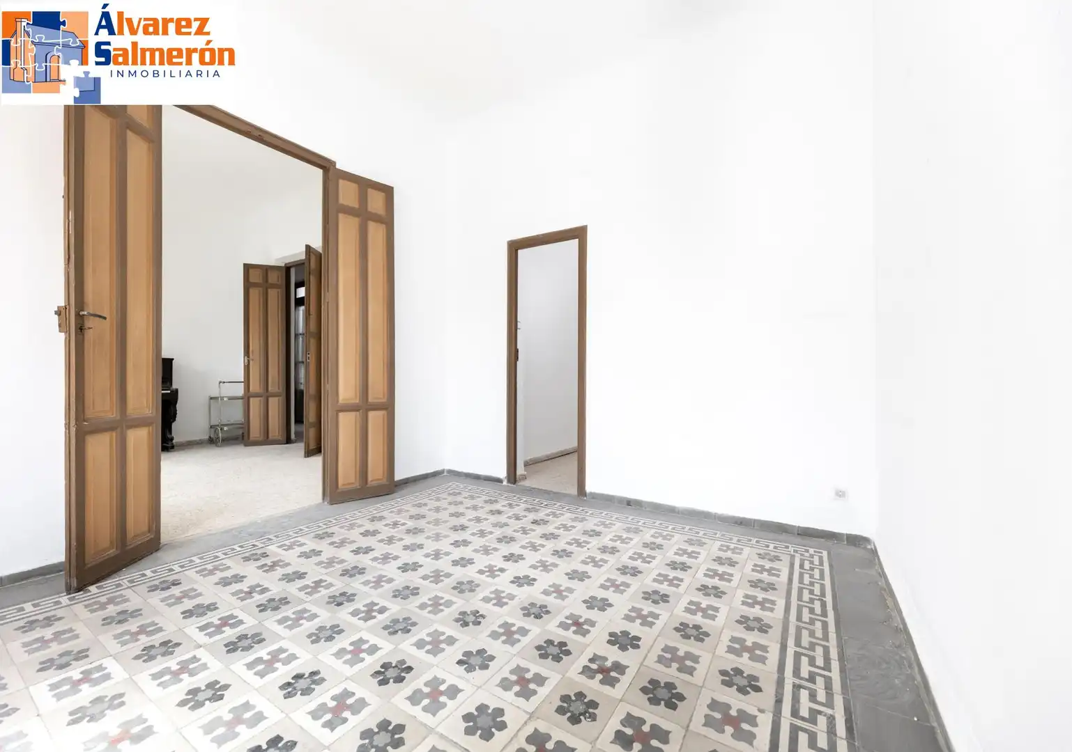 Apartament amb ascensor en venda a Calle  Gran Vía de Colón, imagen 17