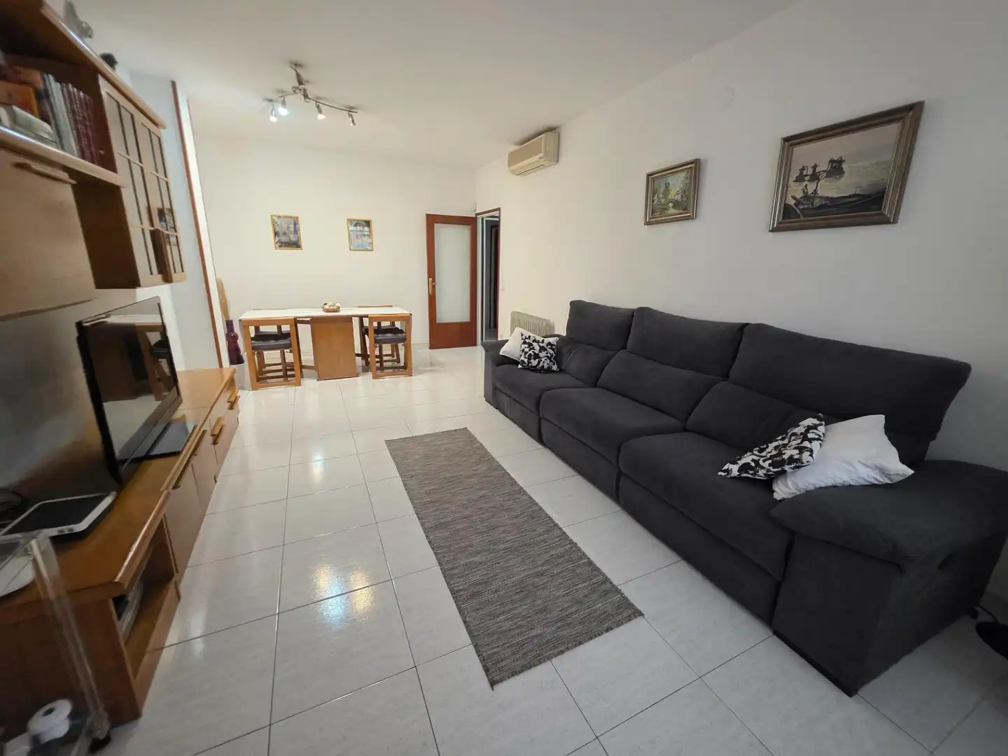 Living room of Ground floor for sale in Sabadell