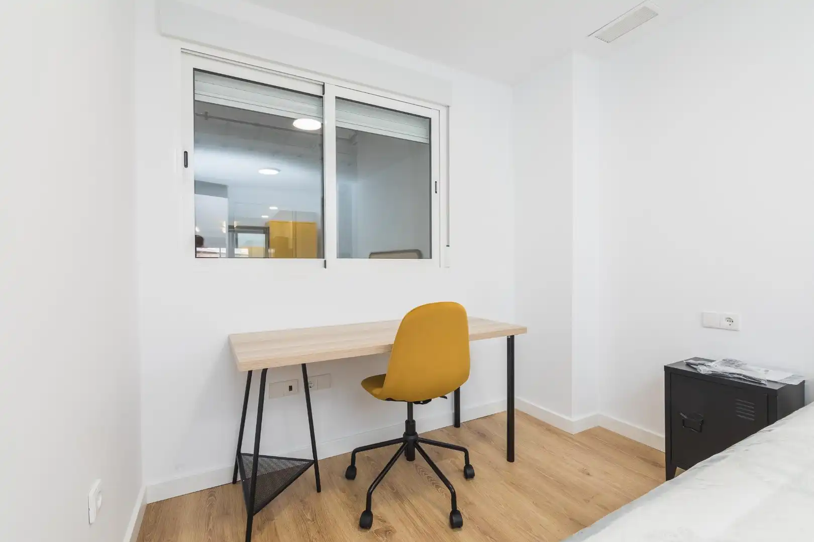 Room in Avenida JOAN CARLES I, 19, Centro