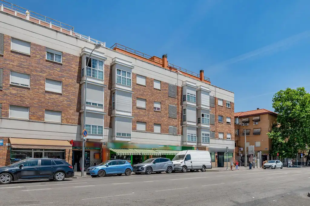 Flat with lift for sale in C/ Domingo Párraga, imagen 24