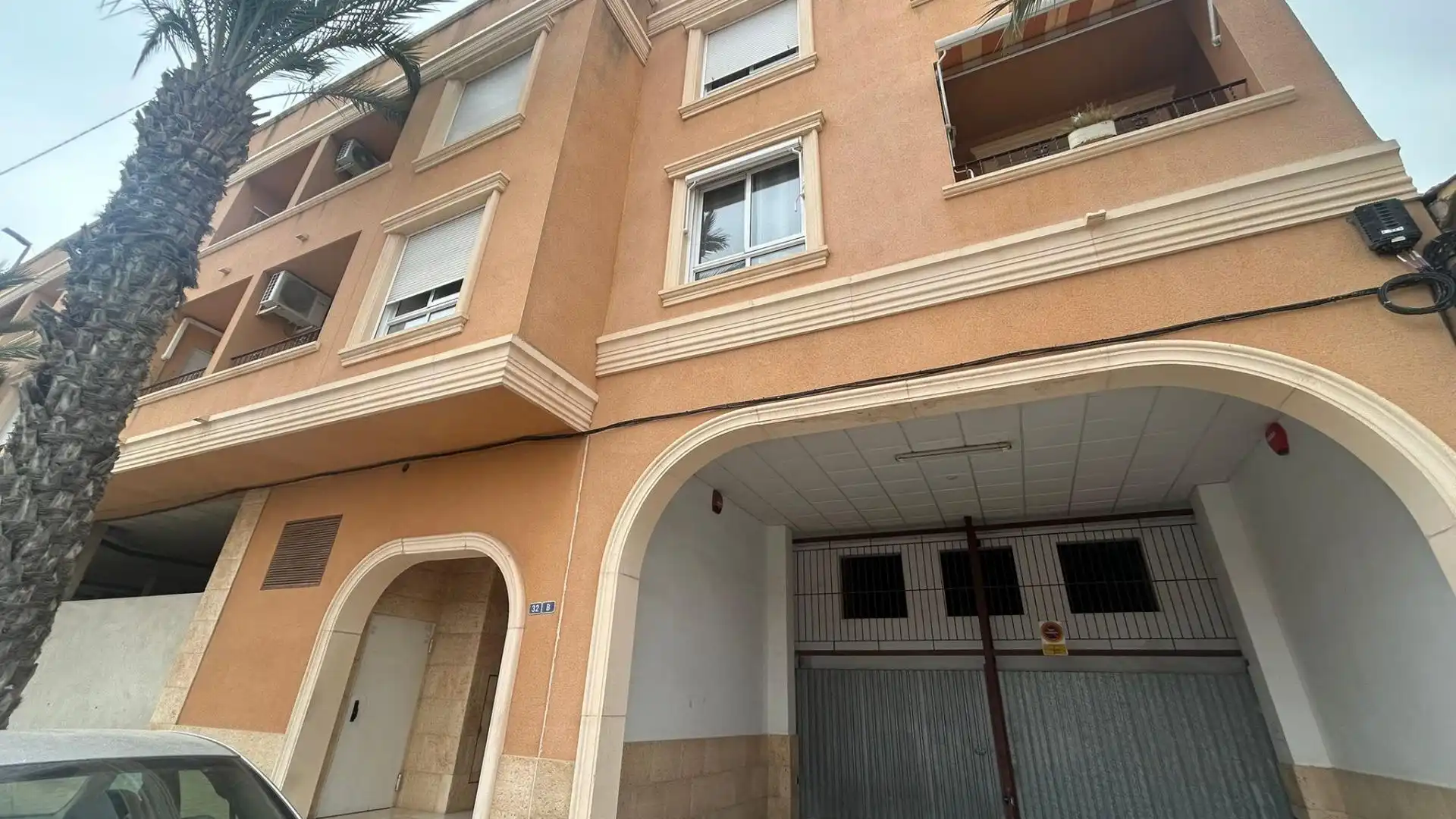 Vista exterior de Ático en venta en Los Montesinos con Terraza y Amueblado