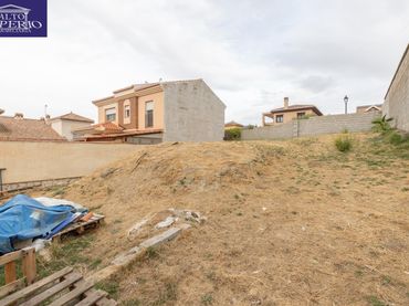 Terreno residencial en venta en Calle Cadima 2