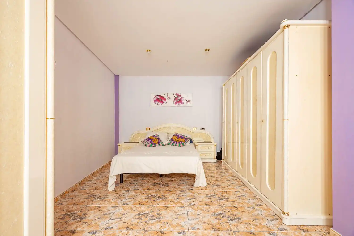 Schlafzimmer von Gebäude zum Verkauf in Telde