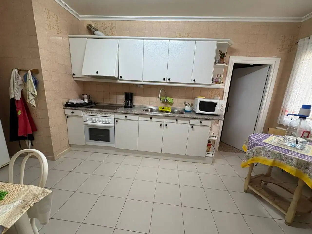 Cuina de Casa o xalet en venda en Ituero de Azaba amb Calefacció, Jardí privat i Terrassa