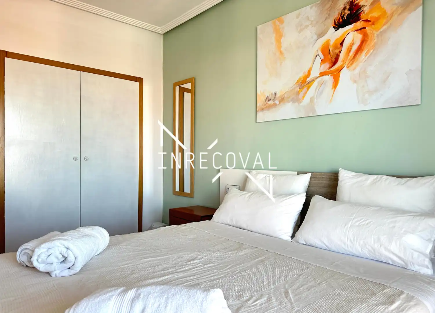 Dormitori de Apartament en venda en Sueca amb Aire condicionat, Terrassa i Moblat