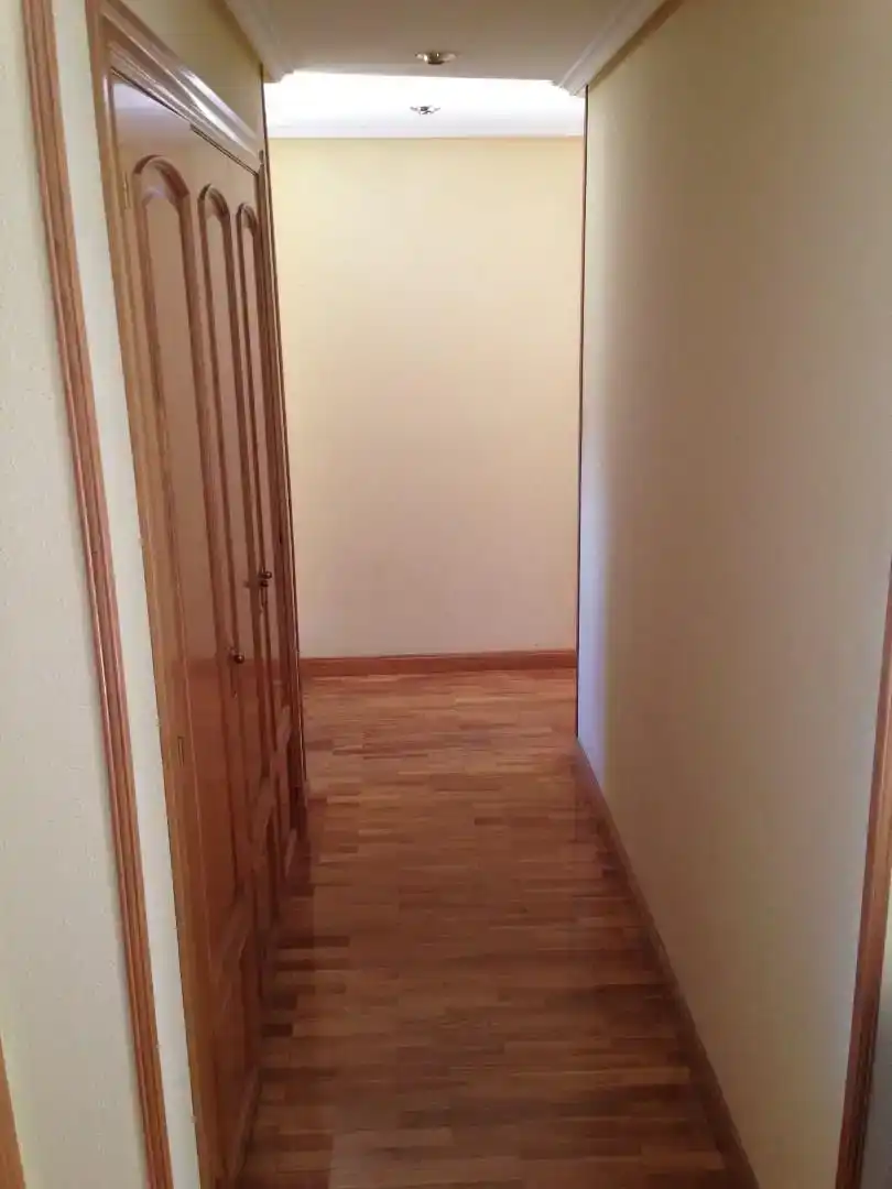 Pis en venda en Soria Capital  amb Parquet, Moblat i Forn