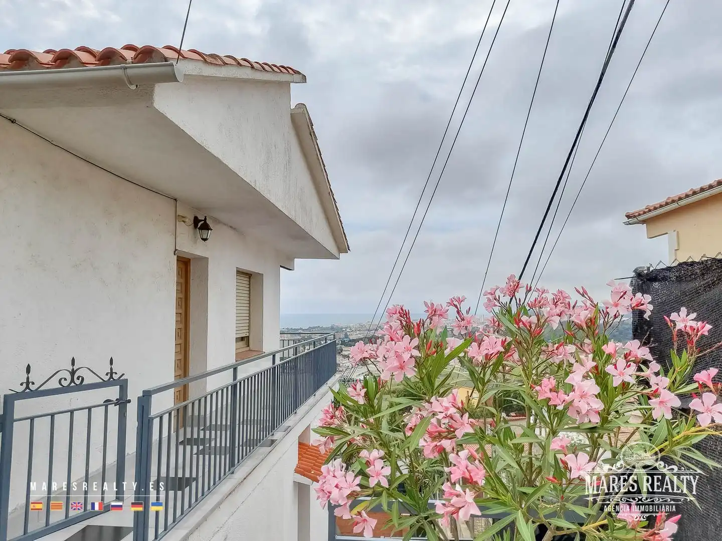 Exterior view of Houses for sale in Pineda de Mar  with Private garden and Storage room