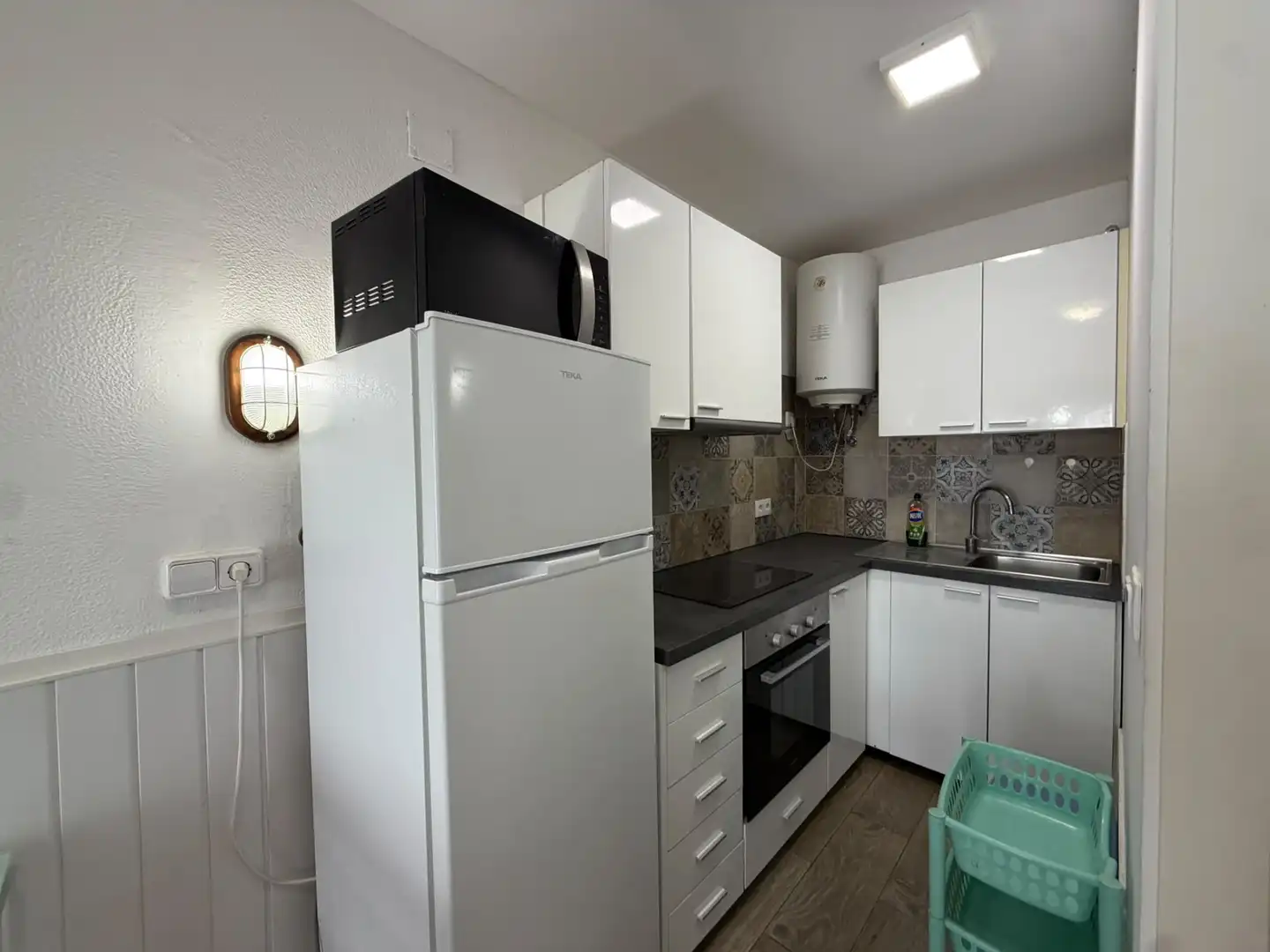 Küche von Wohnung zum Verkauf in Avinguda Catalunya