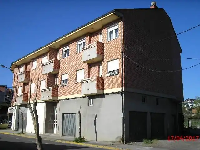 Exterior view of Flat for sale in Fabero  with Storage room