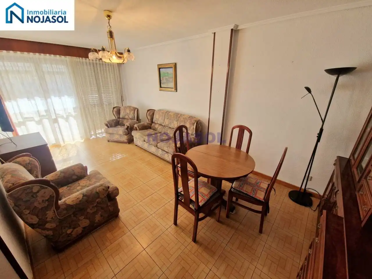 Apartament amb terrassa en venda a Calle Pinares, imagen 4