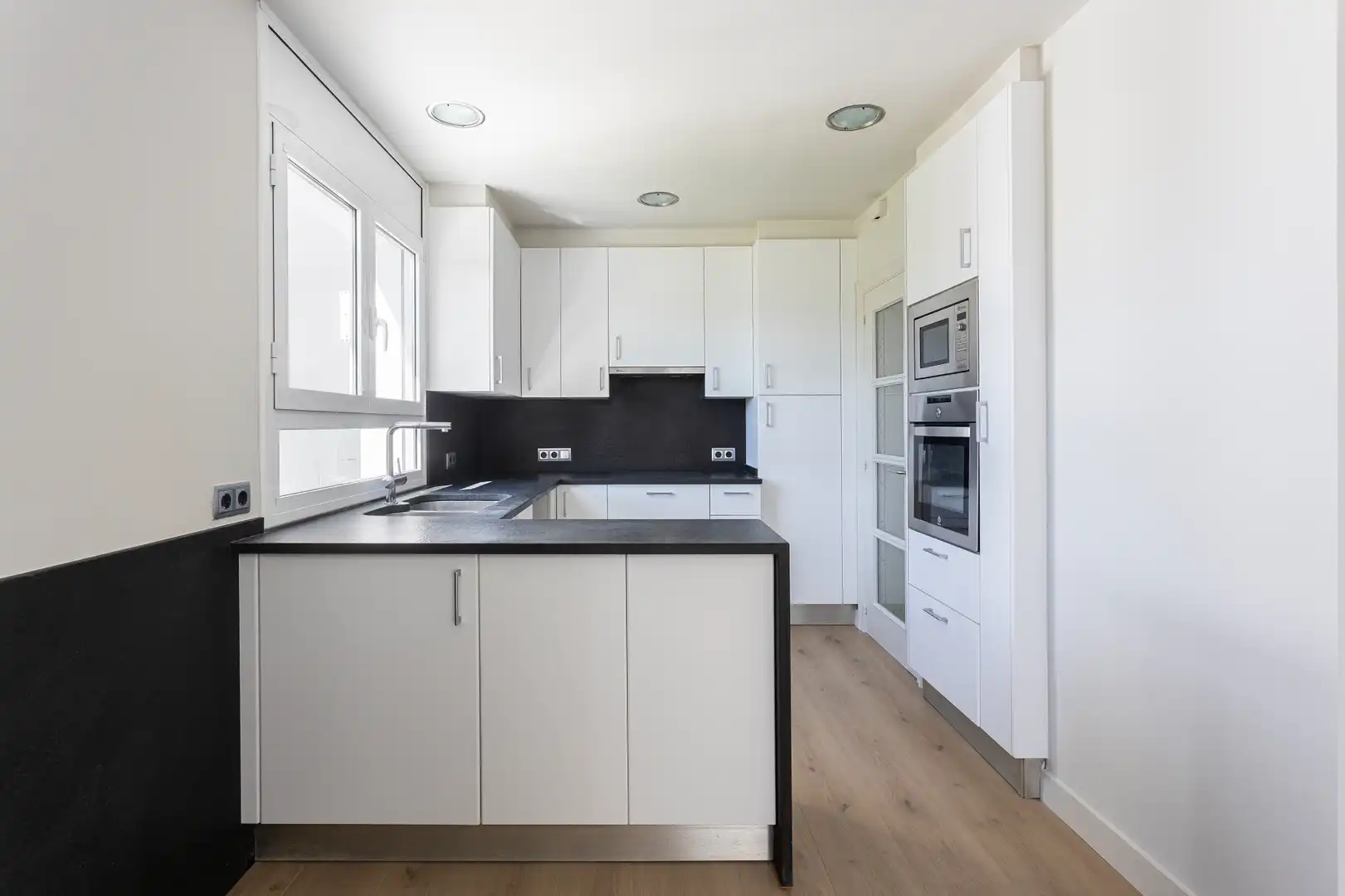 Cocina de Casa o chalet en venta en Llers con Aire acondicionado, Calefacción y Jardín privado