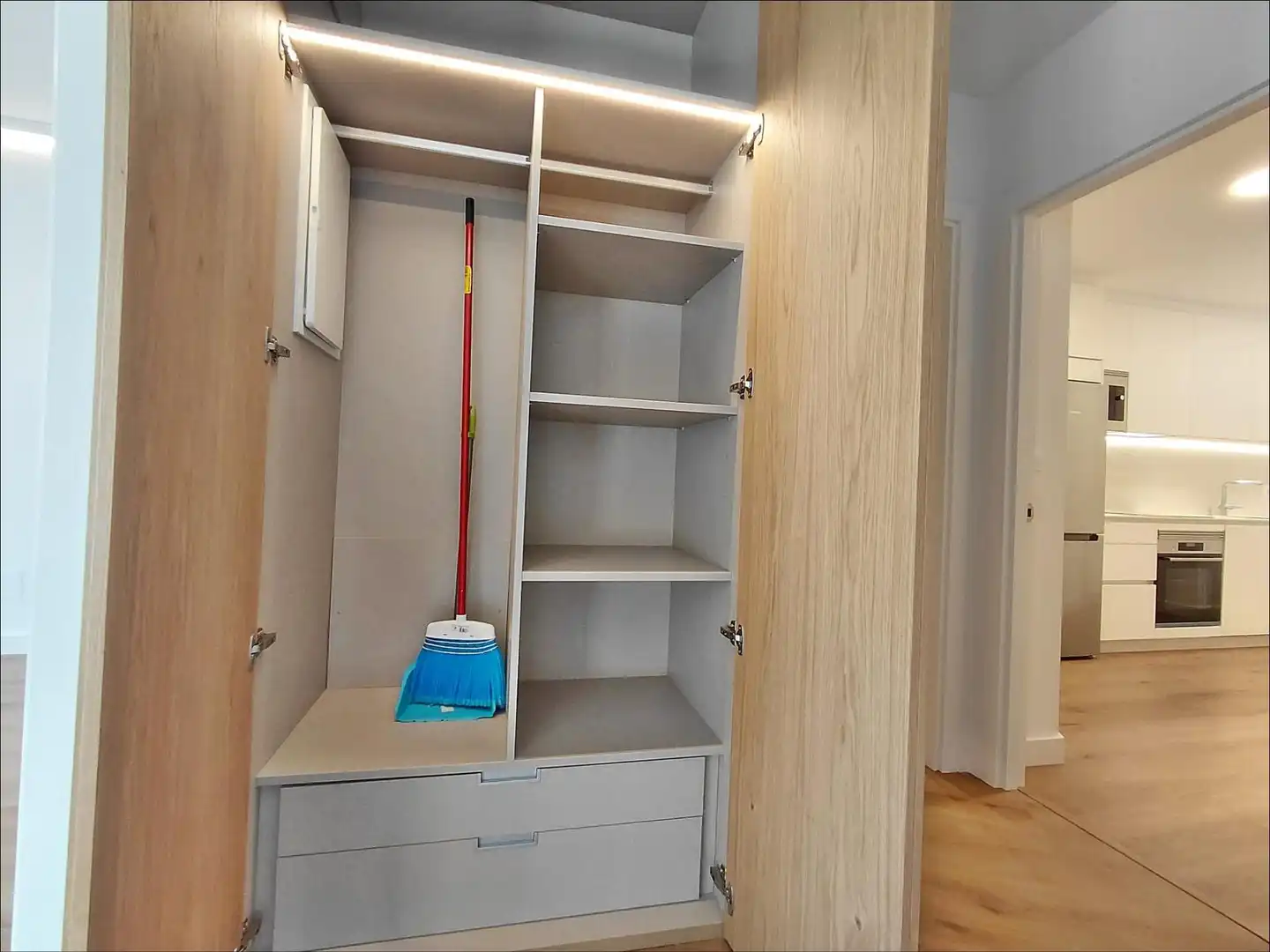 Schlafzimmer von Erdgeschoss zum Verkauf in Sanxenxo mit Heizung, Terrasse und Möbliert