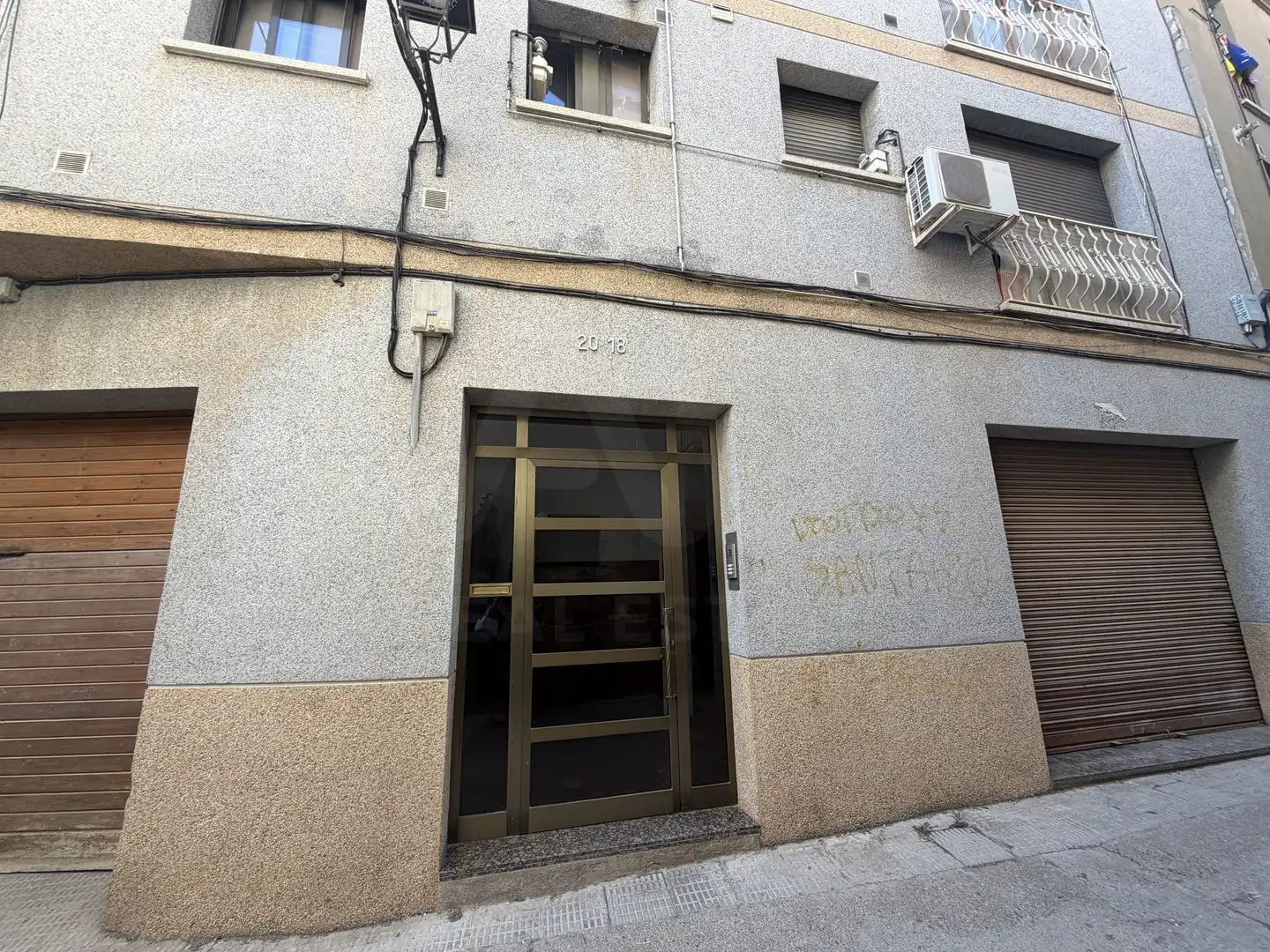 Vista exterior de Piso en venta en Tàrrega con Aire acondicionado, Calefacción y Terraza