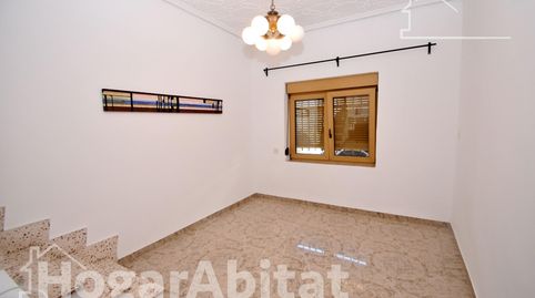 EN PLENO CENTRO! GRAN CASA SEMIREFORMADA CON DOS TERRAZAS, imatge 2