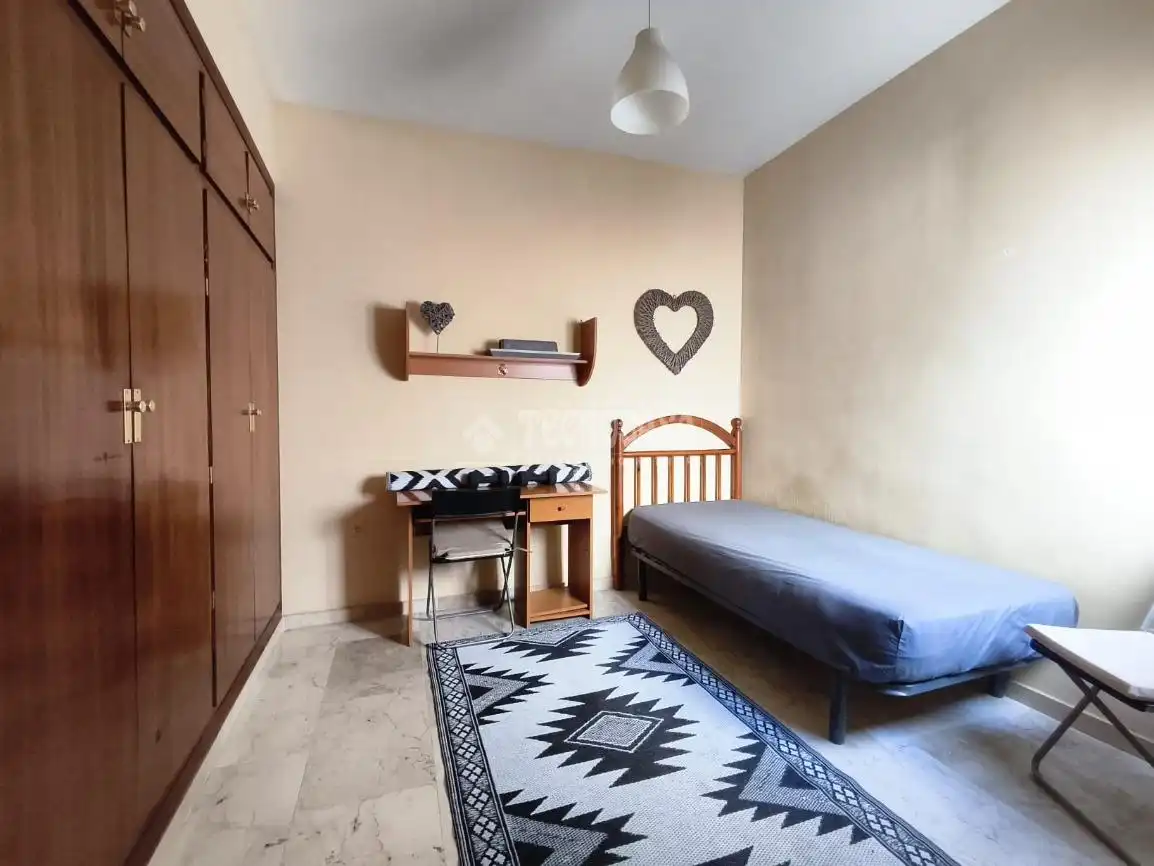 Habitación de Piso en venta en Fuengirola con Balcón