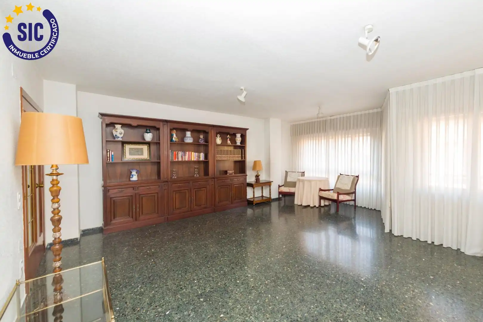 Sala d'estar de Pis en venda en Castellón de la Plana / Castelló de la Plana amb Terrassa i Balcó
