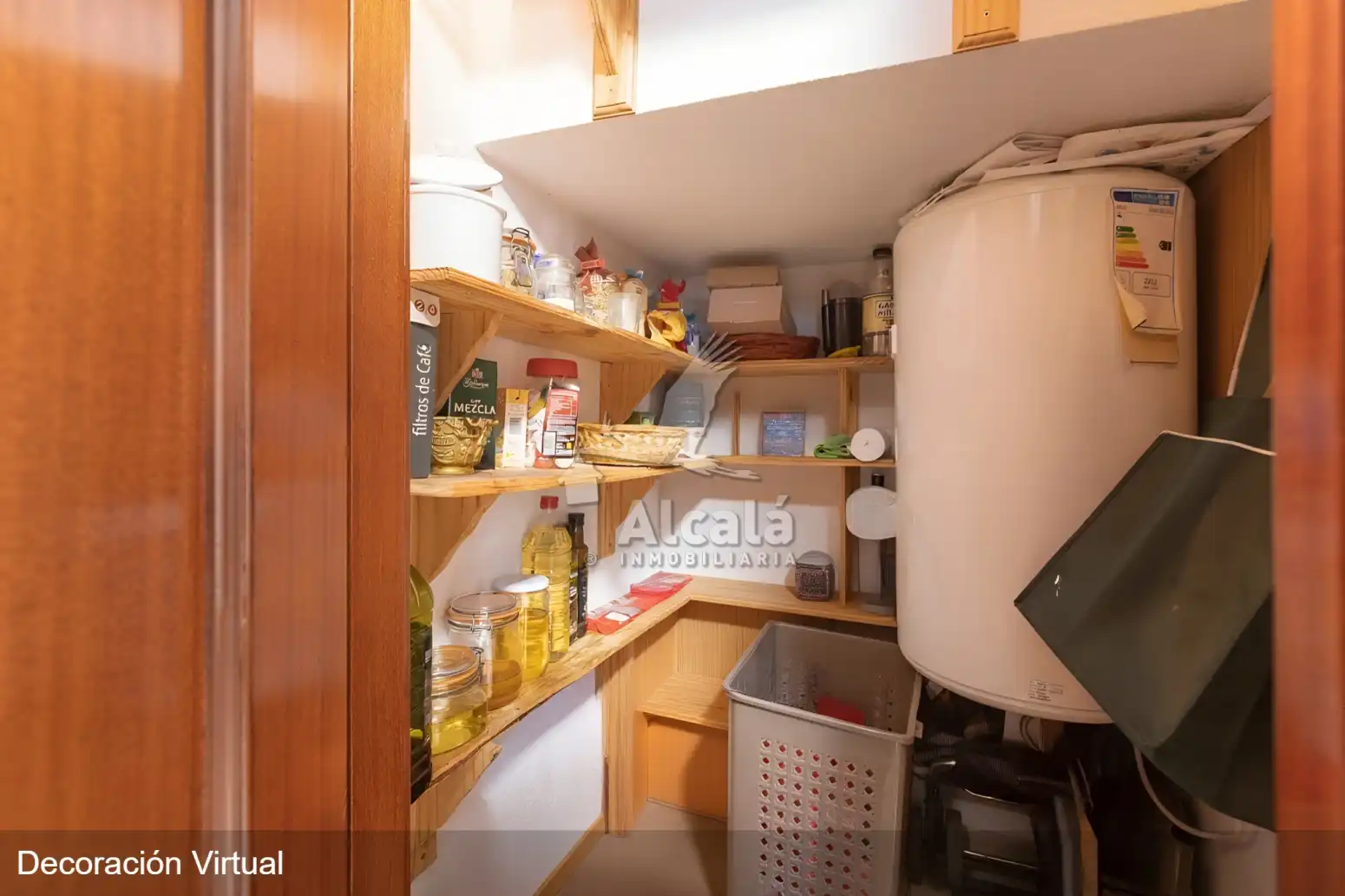 Cuina de Casa o xalet en venda en Villanueva de la Torre amb Calefacció i Jardí privat