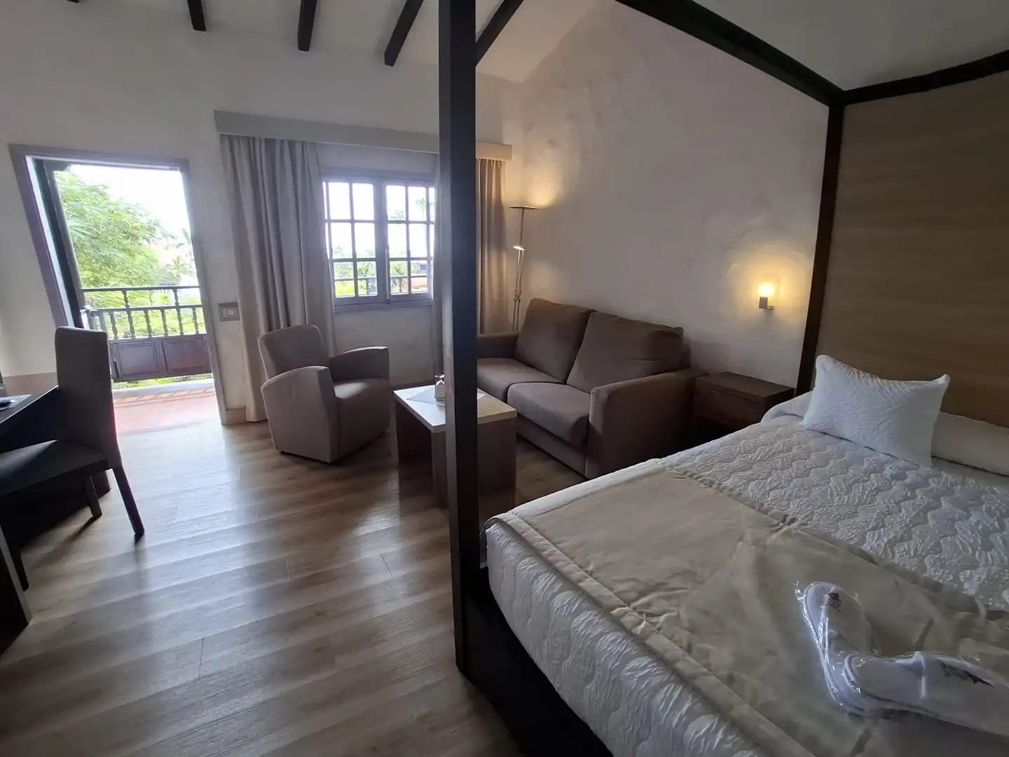 Habitación de Apartamento en venta en San Bartolomé de Tirajana con Aire acondicionado, Amueblado y Balcón