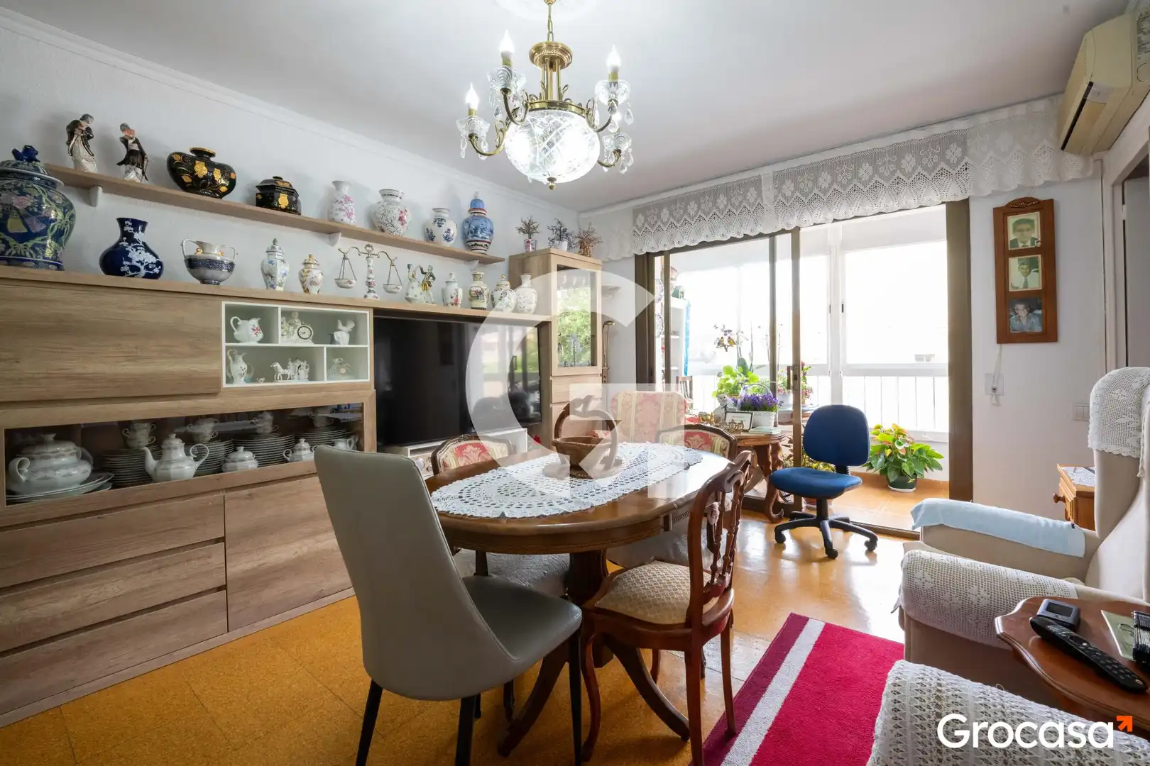 Living room of Flat for sale in Mataró  with Air Conditioner, Oven and Washing machine