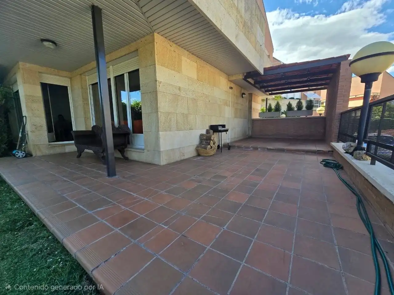 Terraza de Casa o chalet en venta en  Logroño con Calefacción, Jardín privado y Terraza