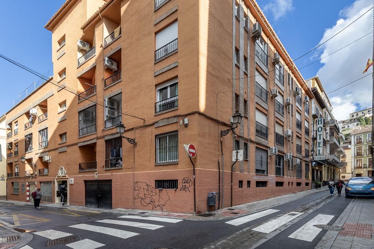 Piso de alquiler en Calle SANTA LUCIA, Centro - Sagrario