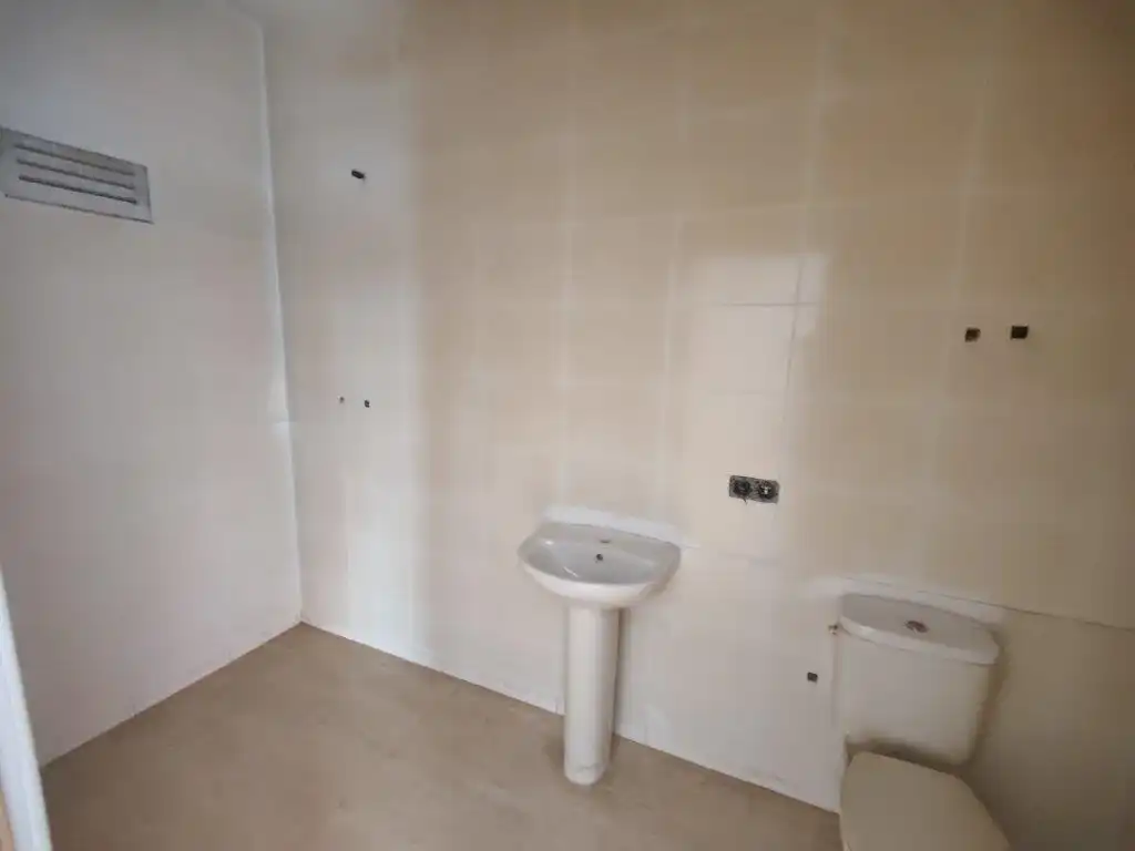 Business premises for sale in Carrer del Rei en Jaume I, imagen 10