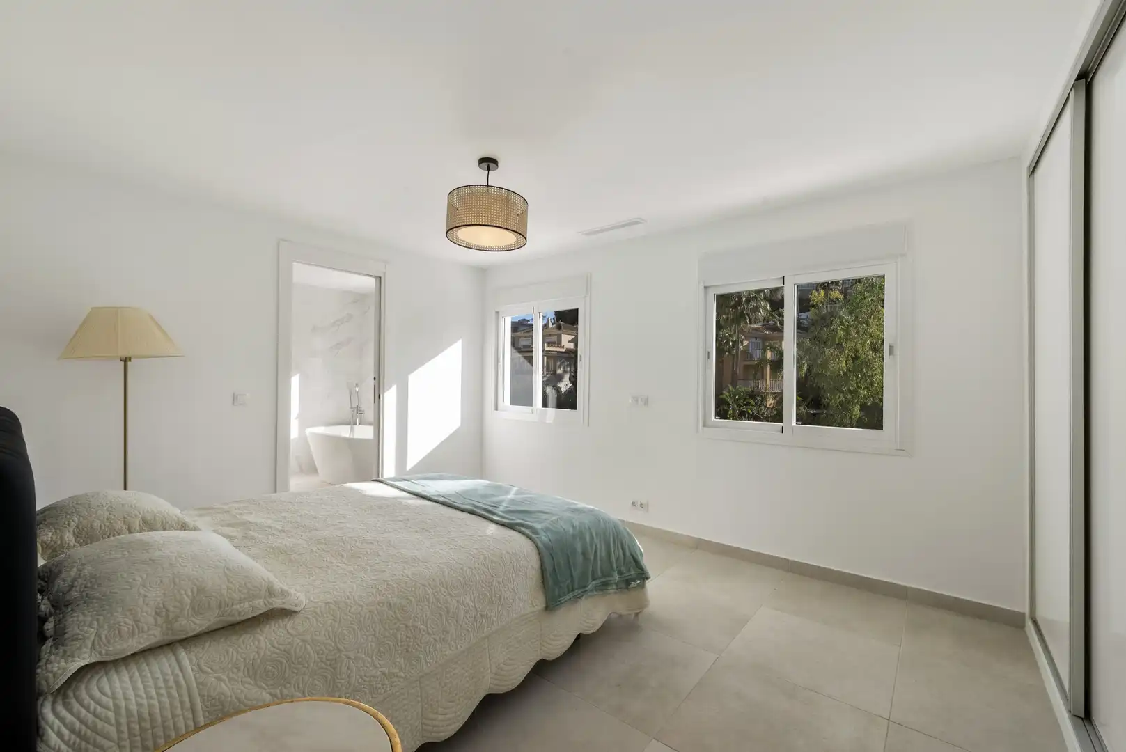 Bedroom of Houses for sale in Mijas  with Air Conditioner, Private garden and Terrace