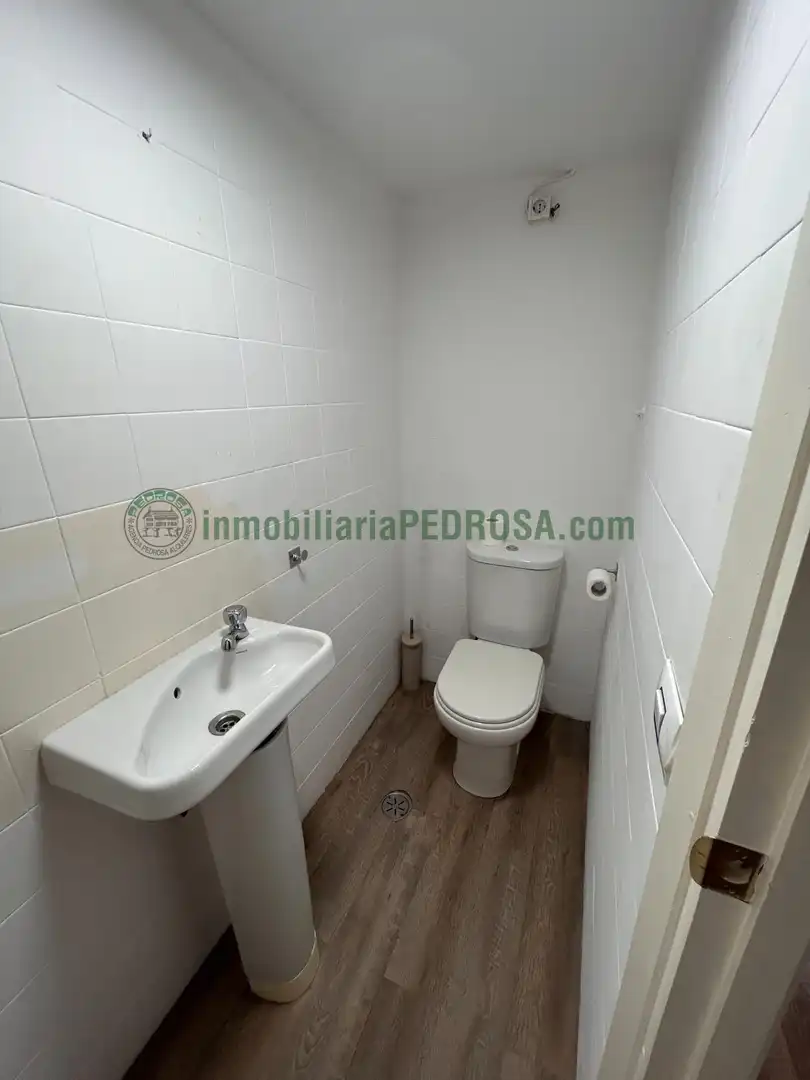 Office for rent in Calle Doutor Loureiro Crespo, La Seca - Los Salgueriños