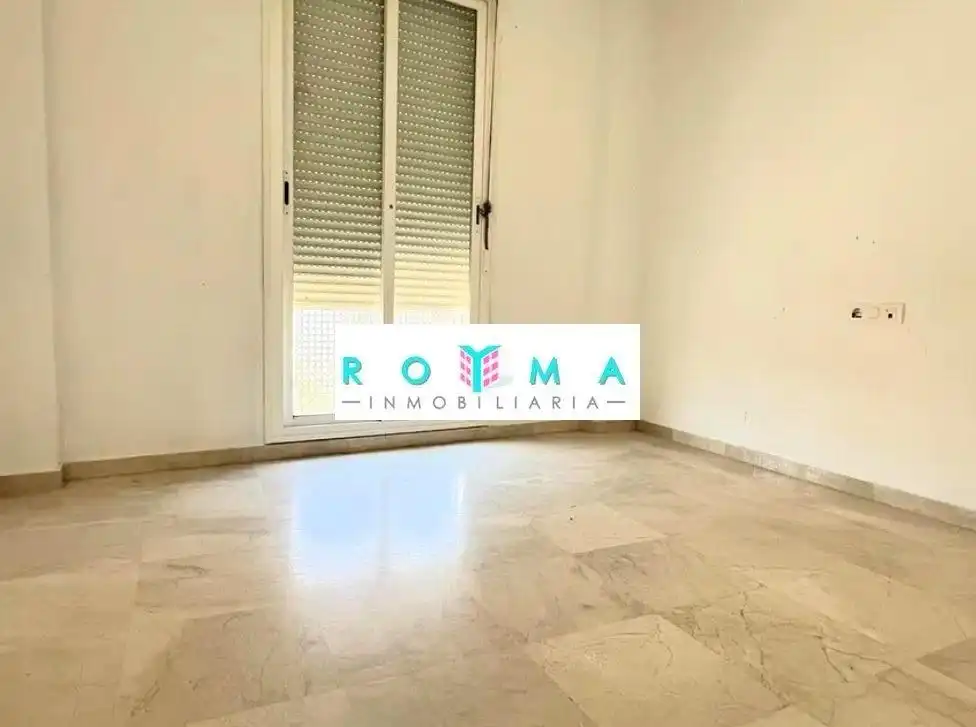 Dormitori de Pis en venda en Dos Hermanas