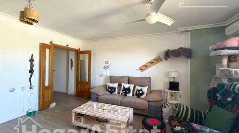 Foto 2 de Piso en venta en Calle Mas de Tous, Núcleo Urbano, La Pobla de Vallbona
