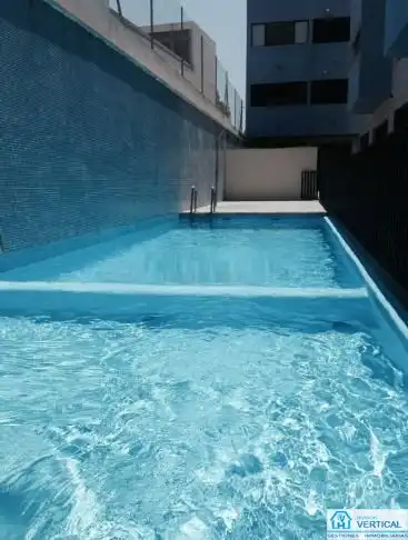 Piscina de Dúplex en venda en Paterna amb Moblat, Balcó i Piscina comunitària