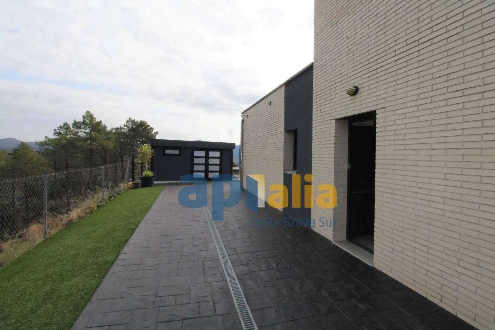 Terrassa de Casa o xalet en venda en Lloret de Mar amb Calefacció, Jardí privat i Piscina