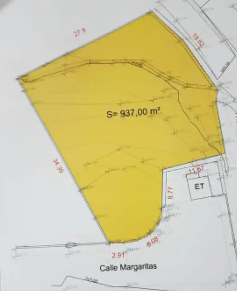 Terreno residencial en venta en Calle Margaritas 13A, imagen 2