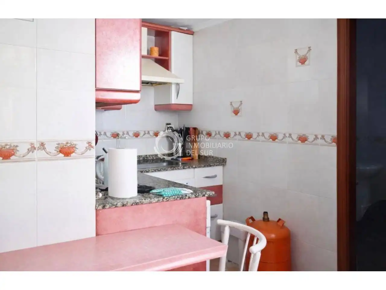 Cocina de Piso en venta en Cádiz con Trastero y Amueblado