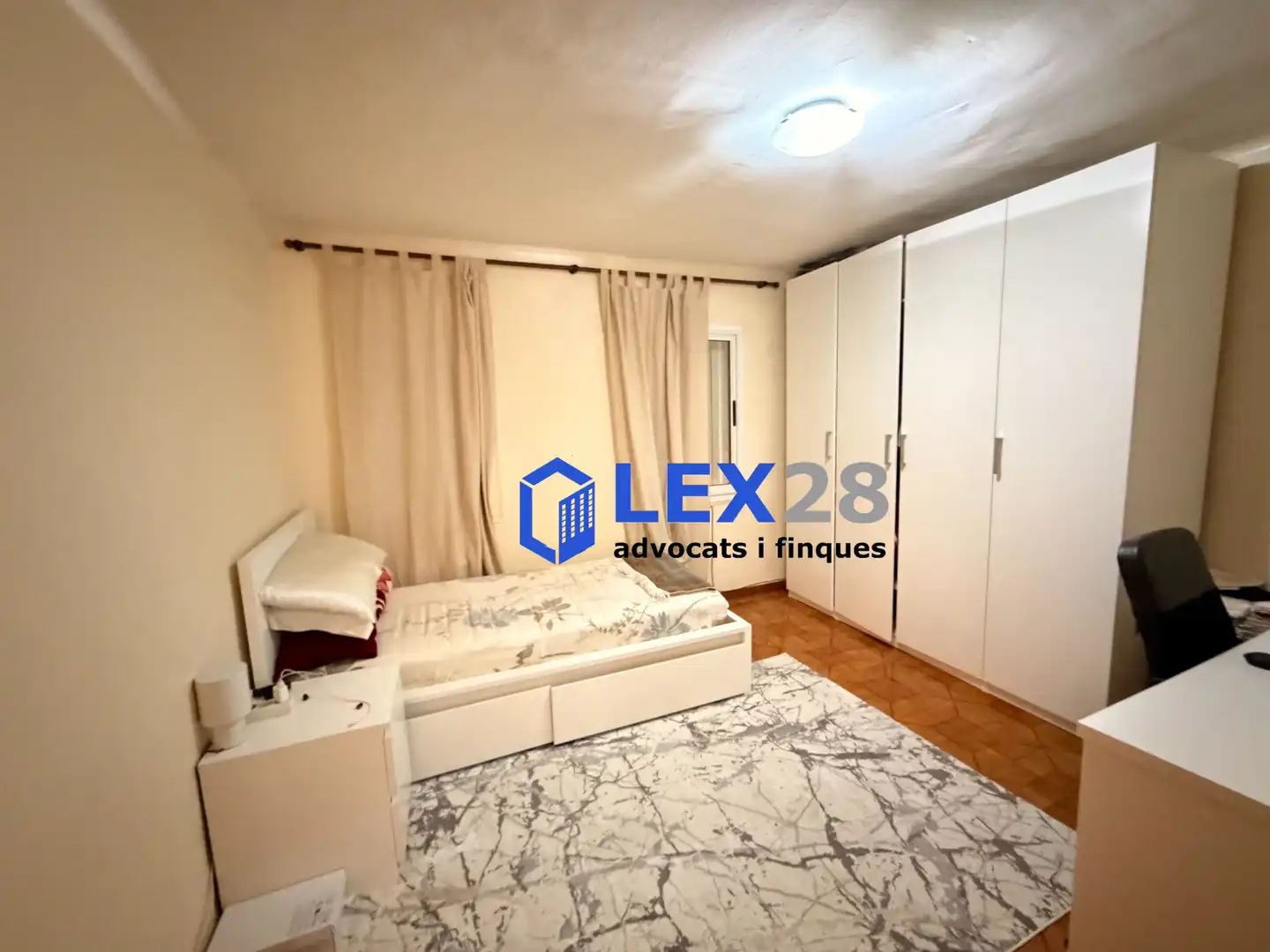 Piso con terraza en venta en Carrer de Juan Valera, imagen 15