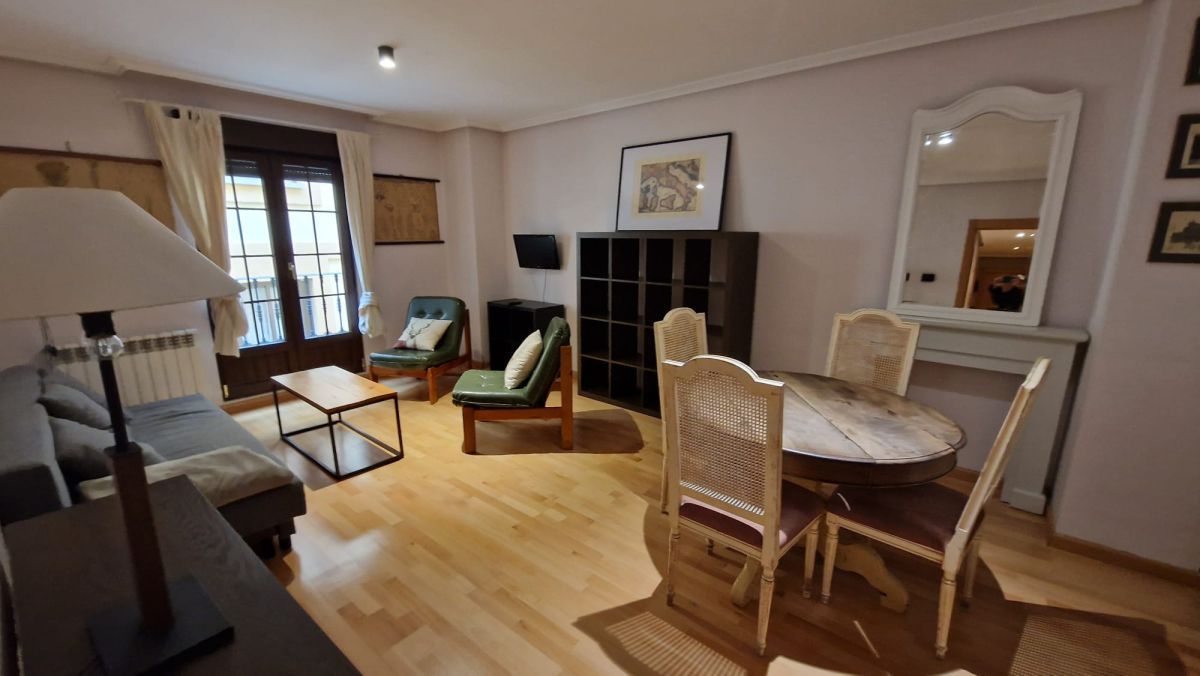 Living room of Apartment to rent in León Capital   with Heating, Parquet flooring and Storage room