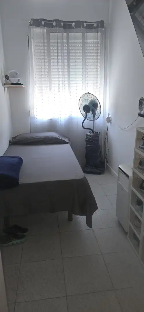 Bedroom of Flat for sale in Valencia